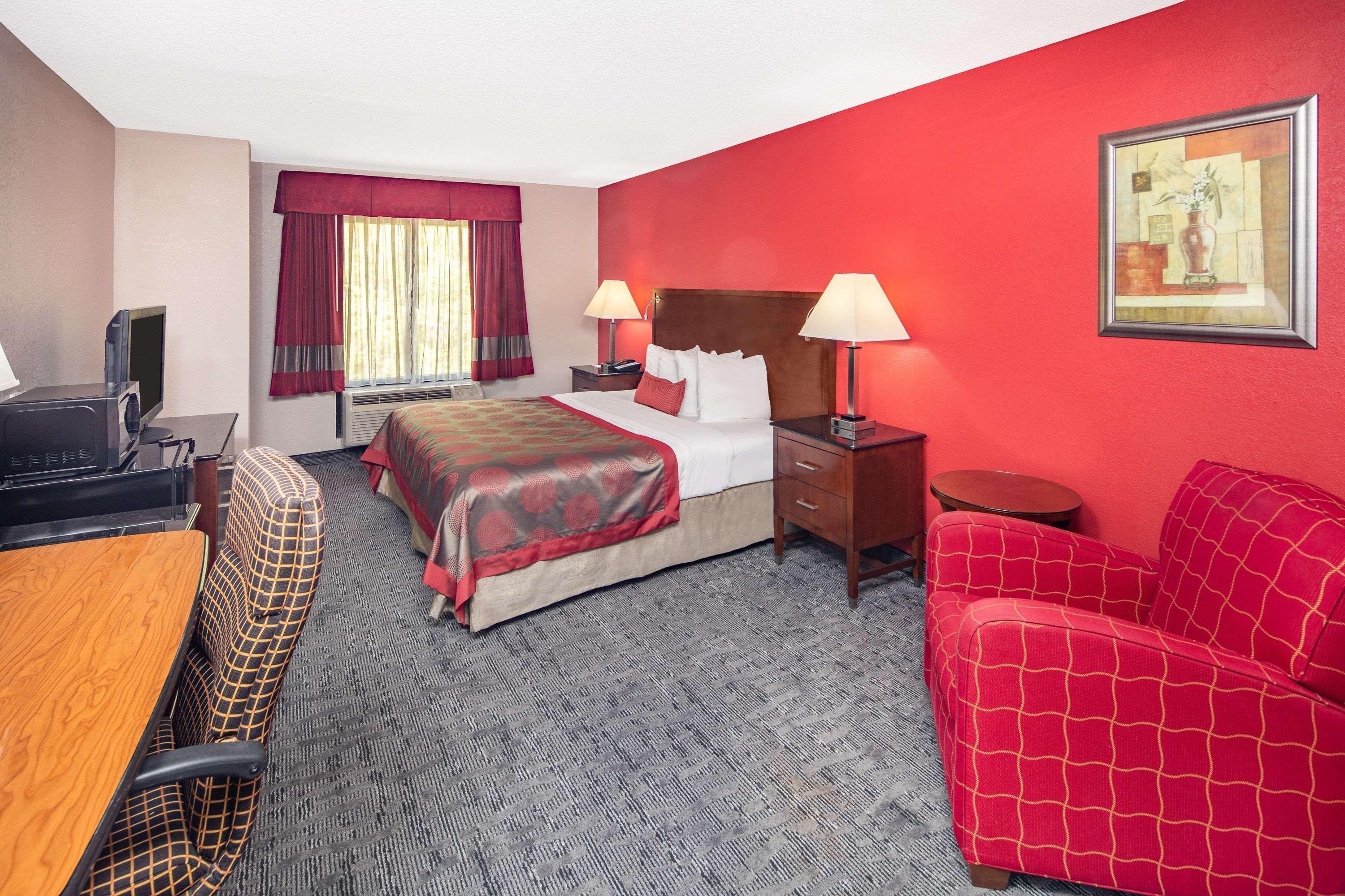 ホテル Ramada By Wyndham Alpharetta Atlanta North エクステリア 写真