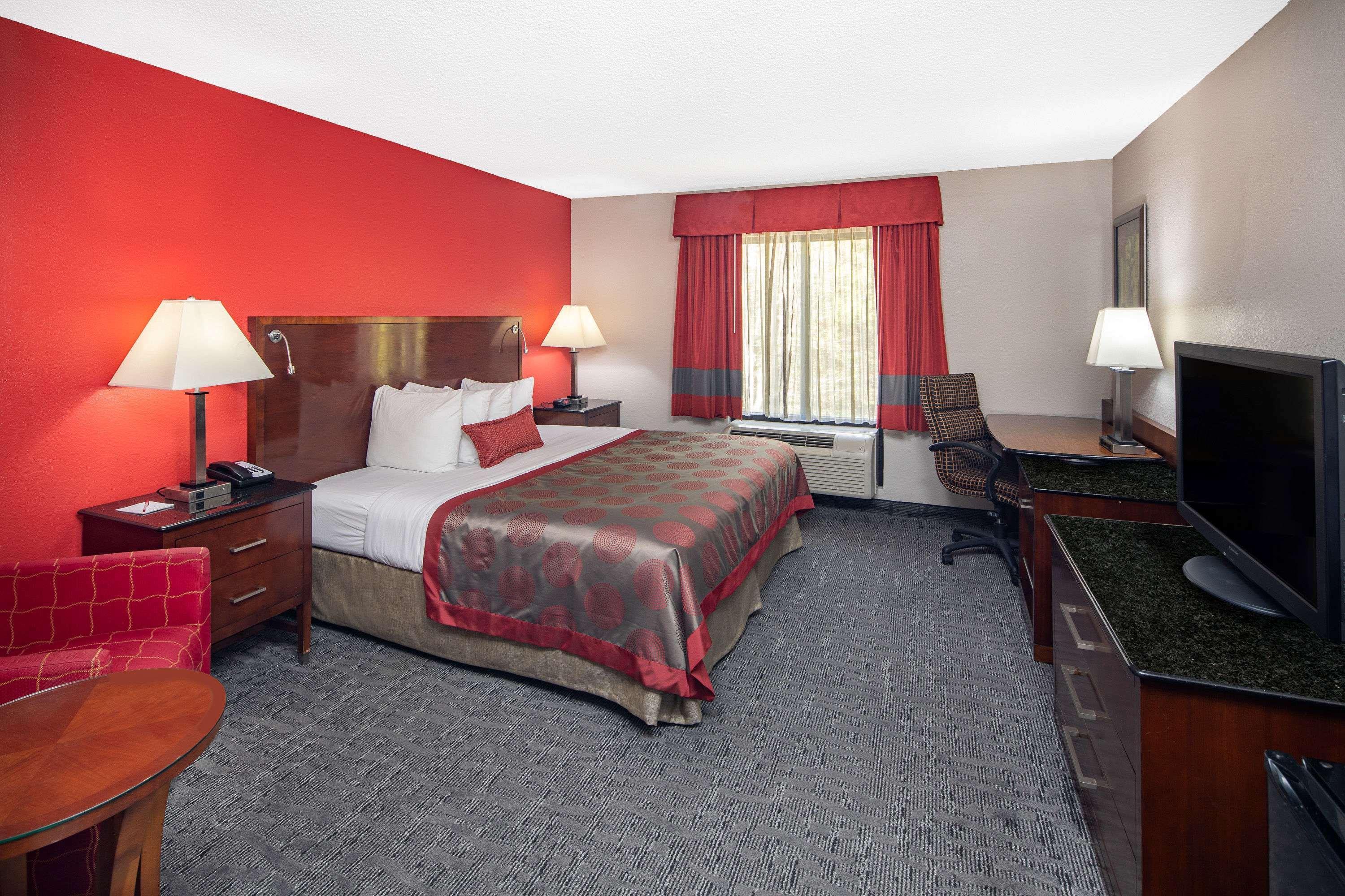 ホテル Ramada By Wyndham Alpharetta Atlanta North エクステリア 写真